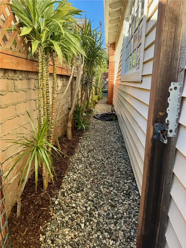 7839 W 80th Street, Playa Del Rey (los Angeles), CA 90293