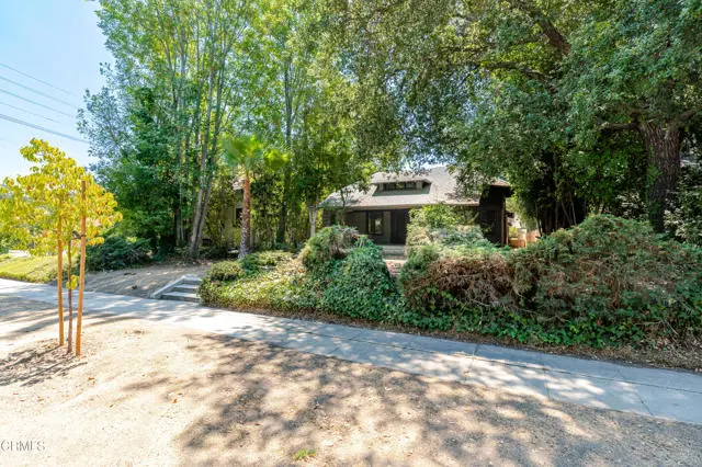 218 Madeline Drive, Pasadena, CA 91105 - Image #2