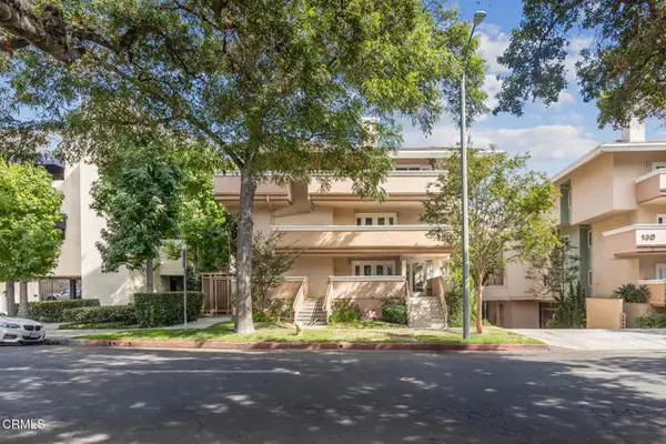120 S Mentor Avenue #202, Pasadena, CA 91106