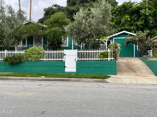 1827 E Woodbury Road, Pasadena, CA 91104