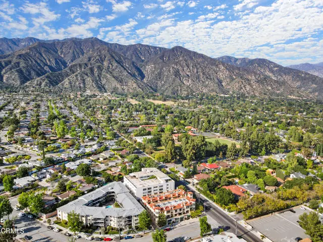 985 N Michillinda Avenue #207, Pasadena, CA 91107 - Image #2