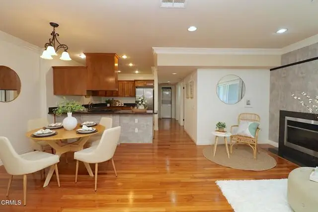 3855 Ingraham Street #204, Los Angeles, CA 90005 - Image #2