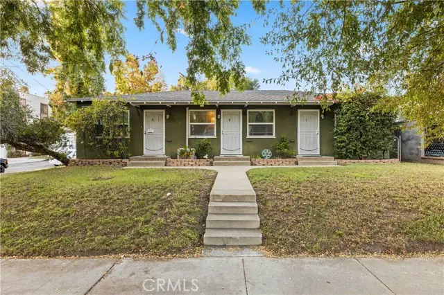 1717 E Chevy Chase, Glendale, CA 91206 - Image #2
