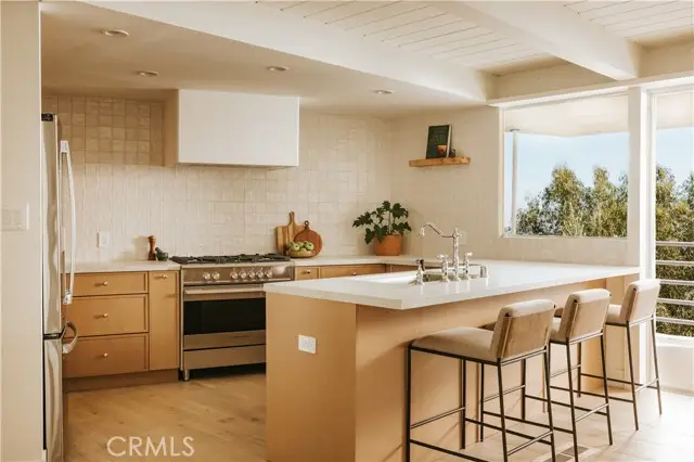 8448 Franklin, Los Angeles, CA 90069 - Image #3