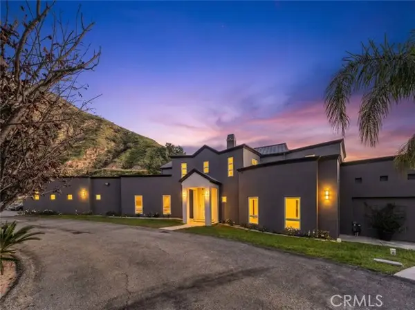 2004 Glen Allen Lane, Altadena, CA 91001