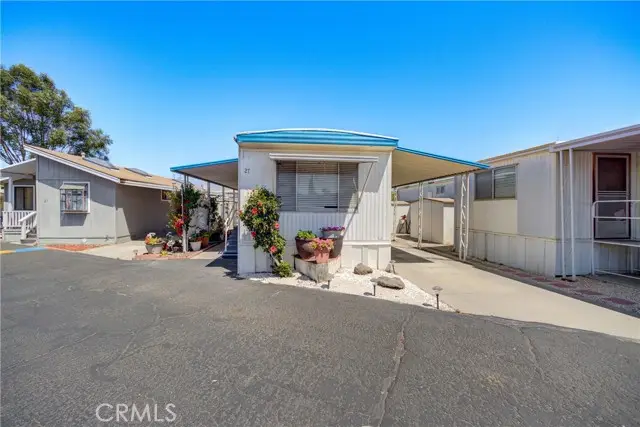 1095 W Mccoy Lane #27, Santa Maria, CA 93455 - Image #2