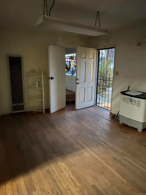 6117 Brooklyn Avenue, San Diego, CA 92114 - Image #2