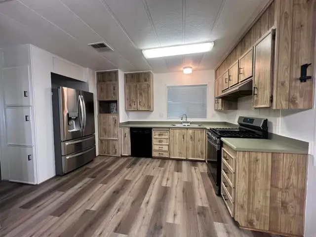 575 S Lyon Avenue #155, Hemet, CA 92543 - Image #3