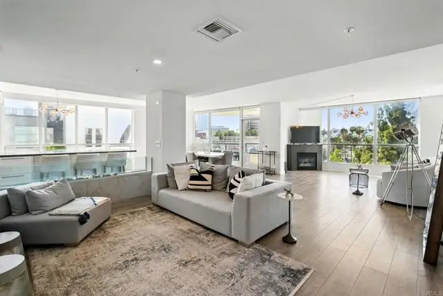 510 First Ave #402, San Diego, CA 92101 - Image #3