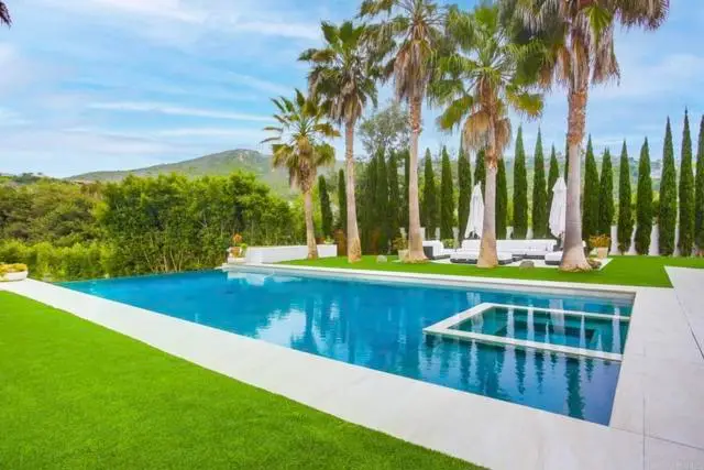 7713 Esterel Dr, La Jolla, CA 92037 - Image #1