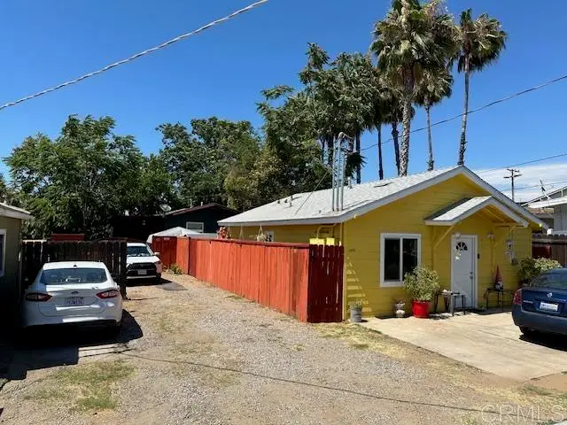 12370 Lakeshore Dr, Lakeside, CA 92040 - Image #1