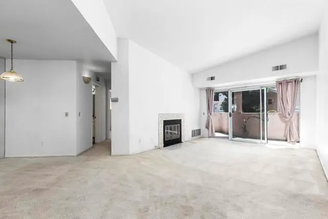 7248 Camino Degrazia #297, San Diego, CA 92111 - Image #3