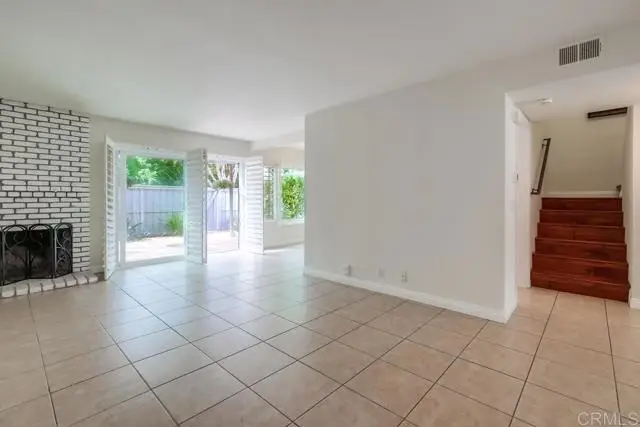 8037 Caminito Mallorca, La Jolla, CA 92037 - Image #2