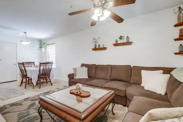 14676 Via Fiesta #5, San Diego, CA 92127 - Image #1