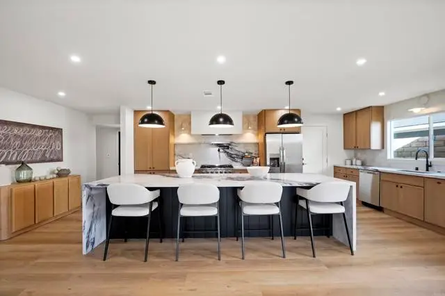 3130 Kerry Ln, Costa Mesa, CA 92626 - Image #1