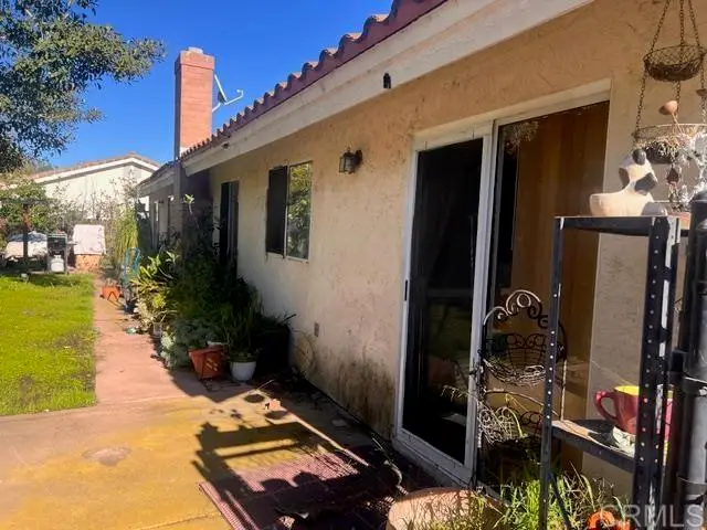 1158 Meadow Lake Drive, Vista, CA 92084 - Image #2