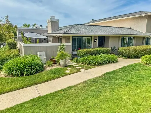 7975 Playmor Ter, San Diego, CA 92122