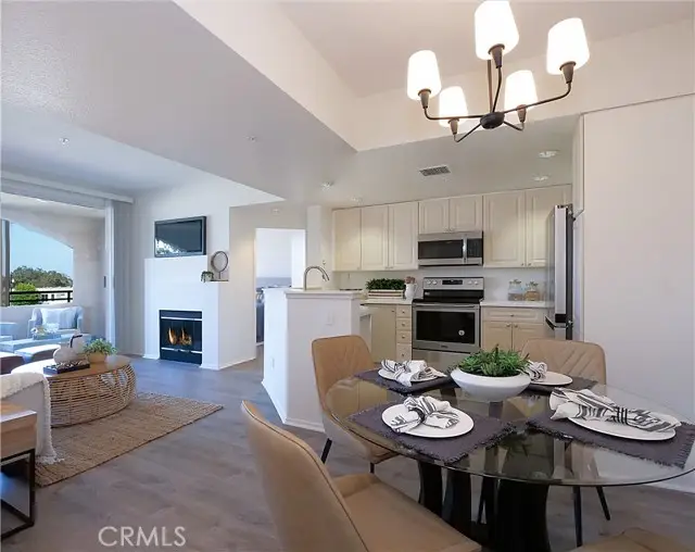 1281 Cabrillo Avenue #303, Torrance, CA 90501 - Image #2