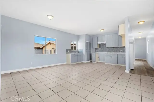 10406 Avalon Boulevard, Los Angeles, CA 90003 - Image #3