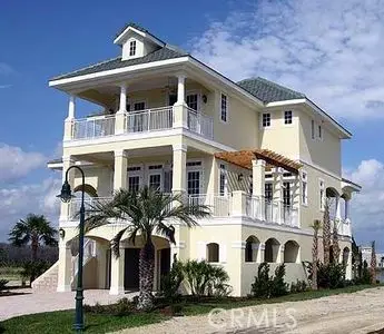 145 Calle Redondel, San Clemente, CA 92672