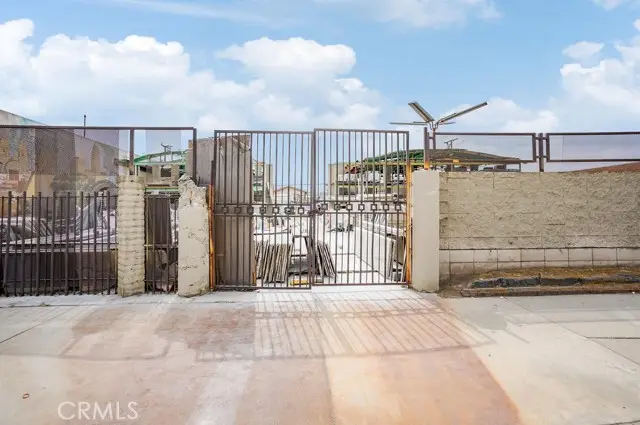 4746 Floral Drive, Los Angeles, CA 90022 - Image #2