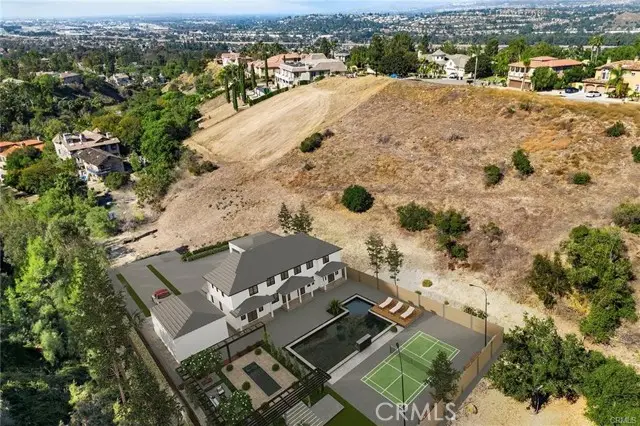 7583 Country Hill Lane, Anaheim, CA 92808 - Image #2