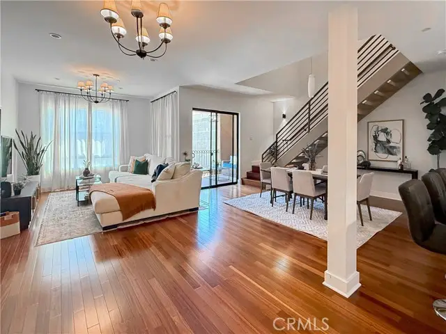 395 East 4th Street #39, Long Beach, CA 90802 - Image #2