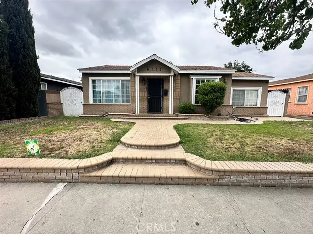 6127 Adenmoor Avenue, Lakewood, CA 90713 - Image #2