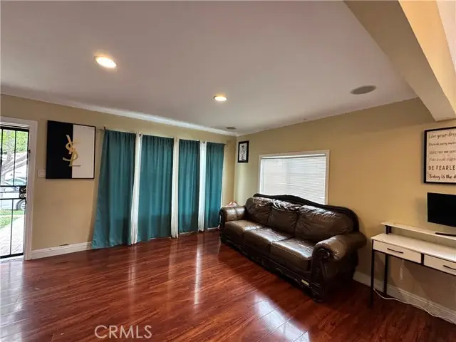 6127 Adenmoor Avenue, Lakewood, CA 90713 - Image #3