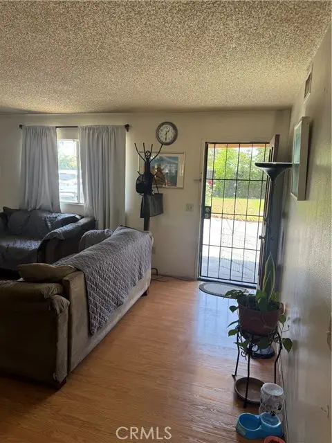 14222 Filmore Street, Pacoima, CA 91331 - Image #3