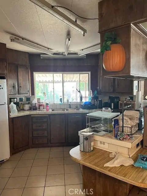 32851 Mesa Drive, Lake Elsinore, CA 92530 - Image #3