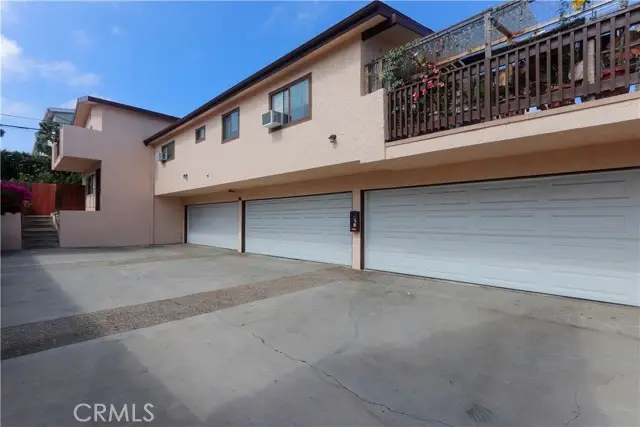 2616 Voorhees Avenue #2, Redondo Beach, CA 90278 - Image #3