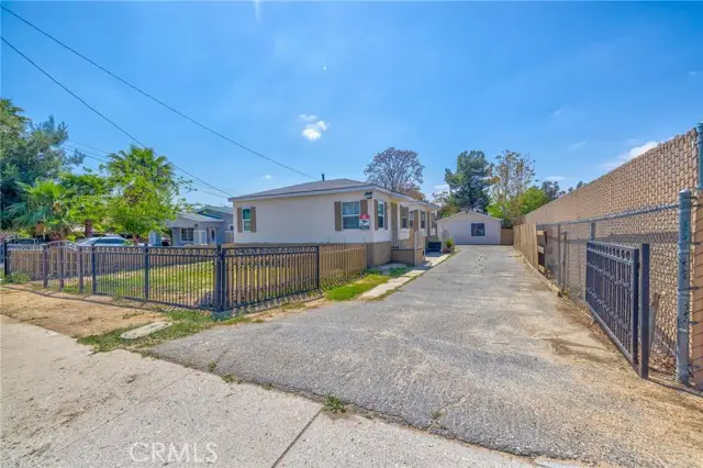 164 S Santa Fe Avenue, San Jacinto, CA 92583 - Image #1