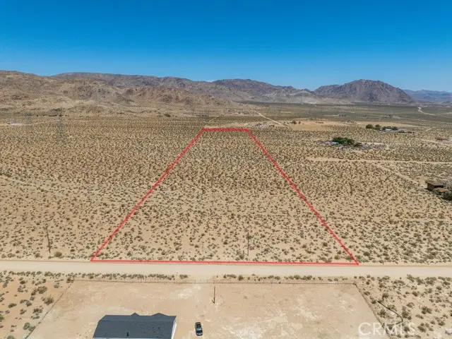 30330 Exeter Street, Lucerne Valley, CA 92356 - #3