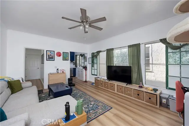 28 Argonne Avenue, Long Beach, CA 90803 - Image #3