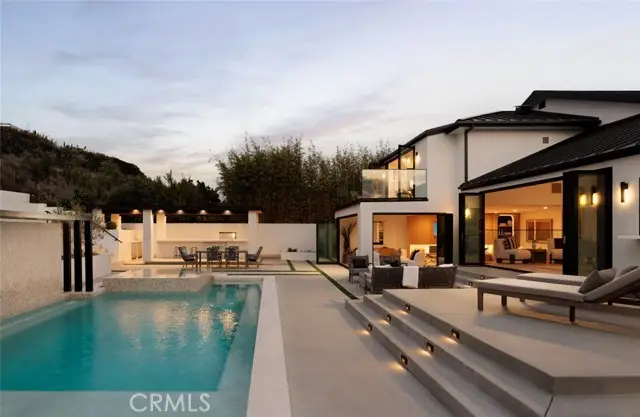 919 Sandcastle Drive, Corona Del Mar, CA 92625 - Image #3