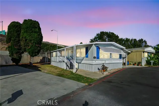 141 E Coronado, Tustin, CA 92780 - Image #2