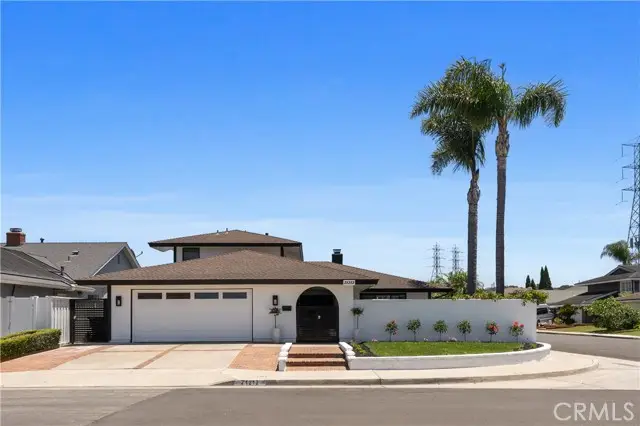 21212 Binghampton Circle, Huntington Beach, CA 92646 - Image #2