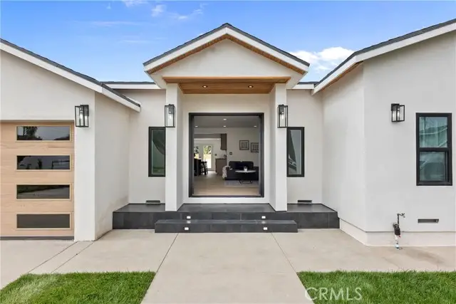 9044 Bigby Street, Downey, CA 90241 - Image #3