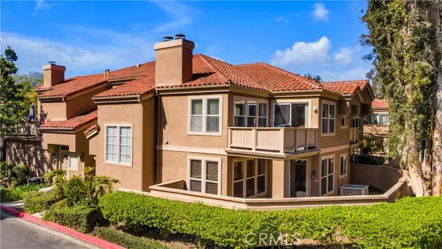 2 Ellisworth Aisle, Irvine, CA 92620 - Image #1