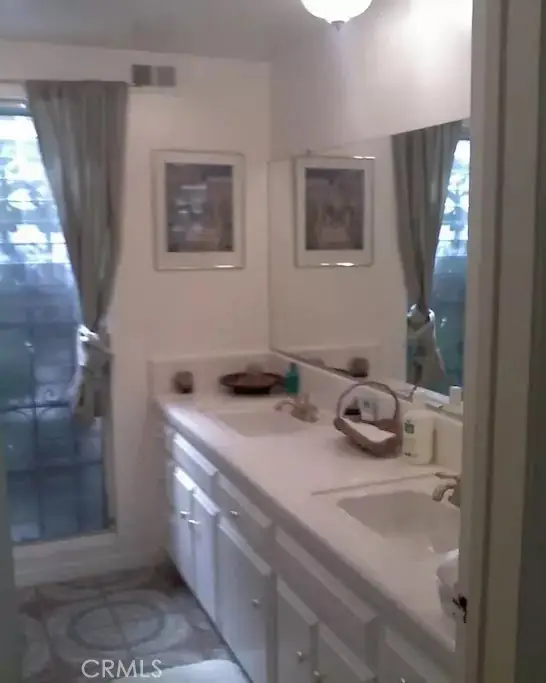 6524 Petit Avenue, Van Nuys, CA 91406 - Image #2