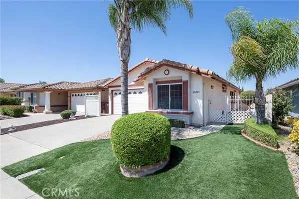 28285 Calle Lustrosos, Menifee, CA 92585