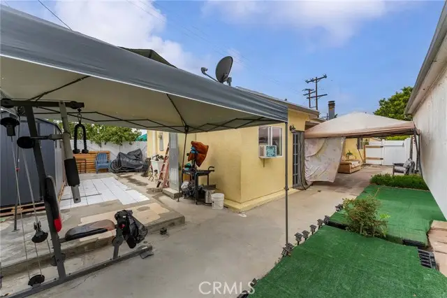 6408 Perry Road, Bell Gardens, CA 90201 - Image #3