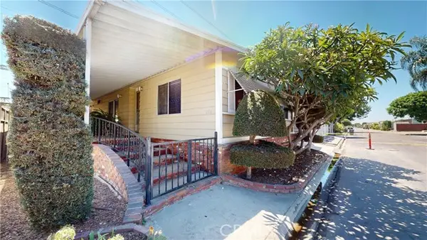 3595 Santa Fe Avenue #214, Long Beach, CA 90810