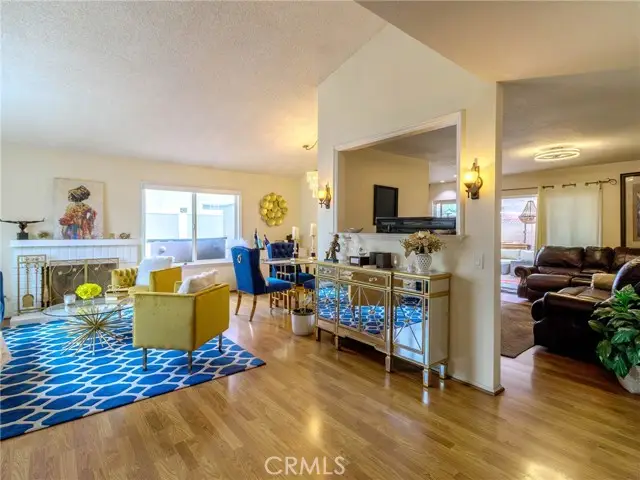 2318 W Moore Ave, Santa Ana, CA 92704 - #3