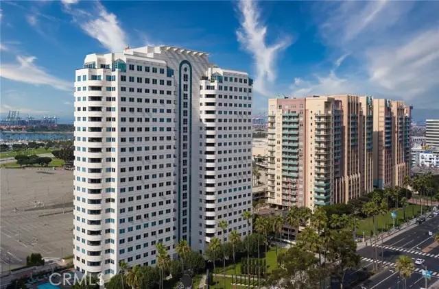 525 E Seaside Way #704, Long Beach, CA 90802 - Image #2