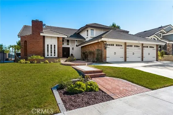 3216 E Ridgeway Road, Orange, CA 92867