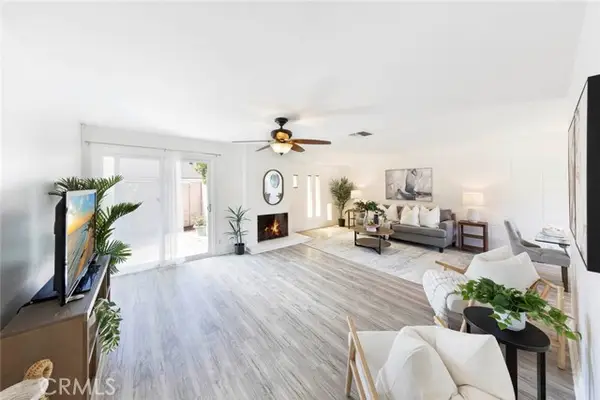 1830 E 19th Street #3, Santa Ana, CA 92705