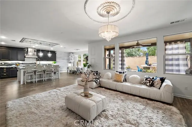 5092 Kensington, Ontario, CA 91762 - #1