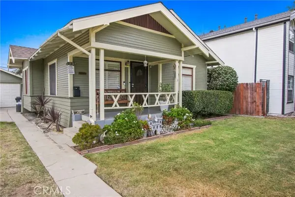 735 Newport Avenue, Long Beach, CA 90804